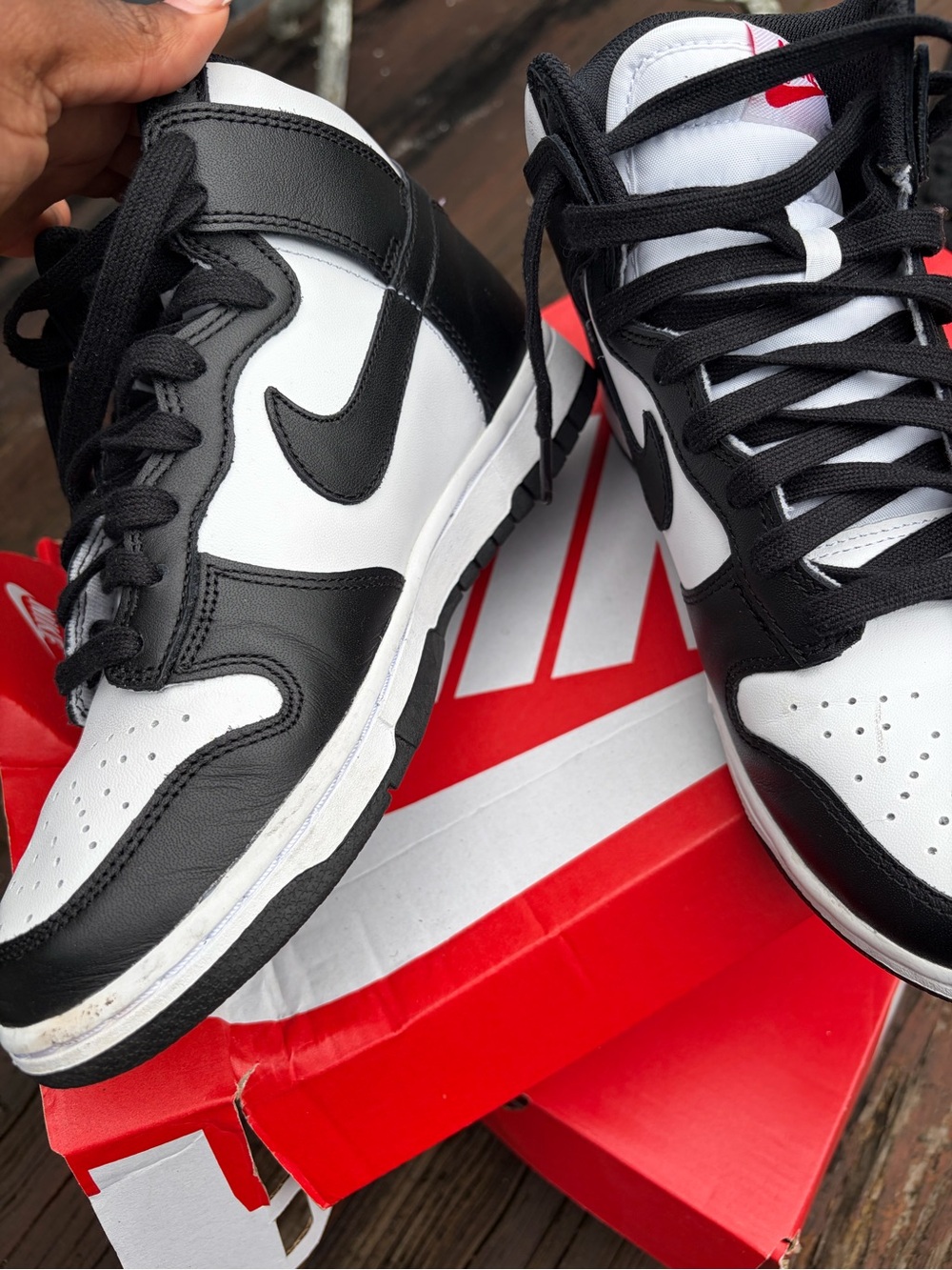 Nike Black and White dunk high - Picture 6 of 9